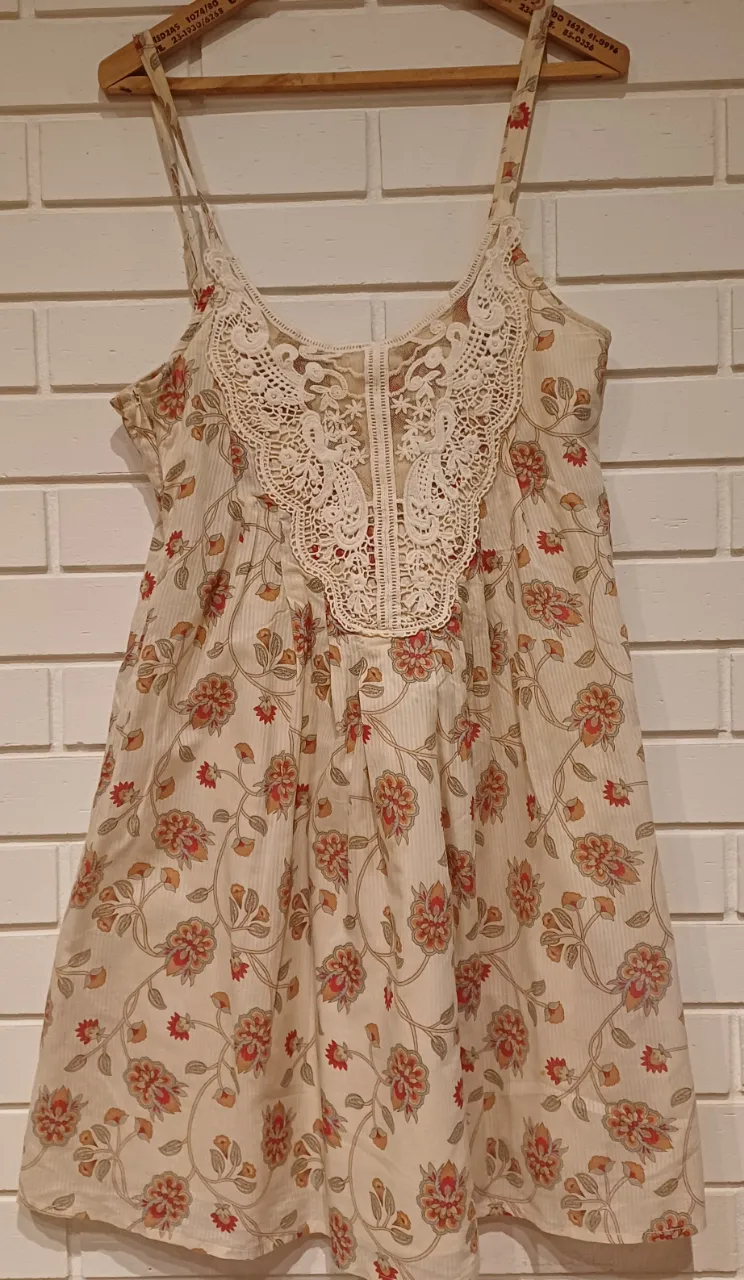 Vestido Akiabara · Talle M