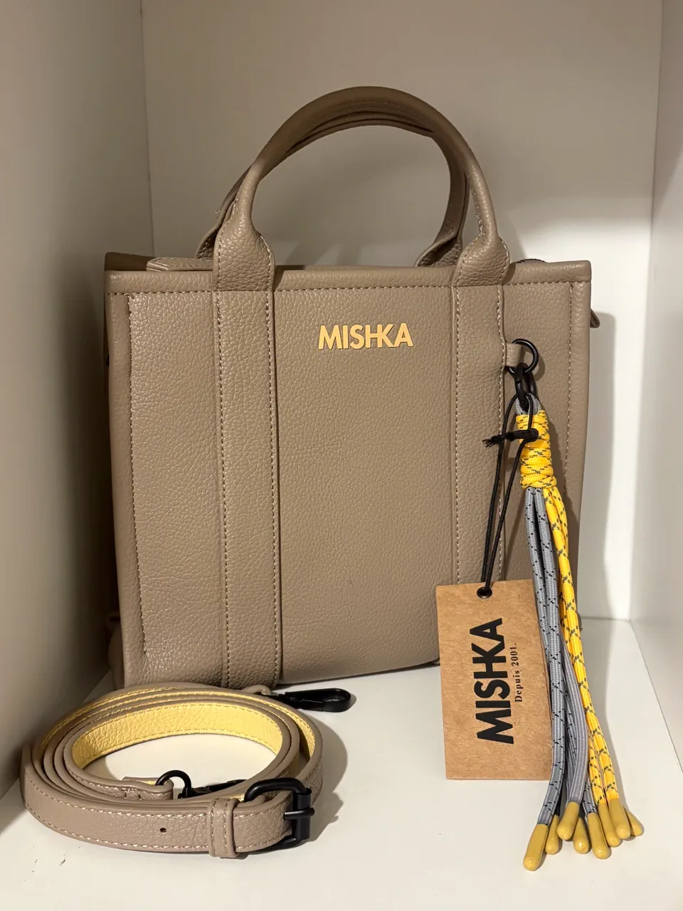 Cartera Mishka