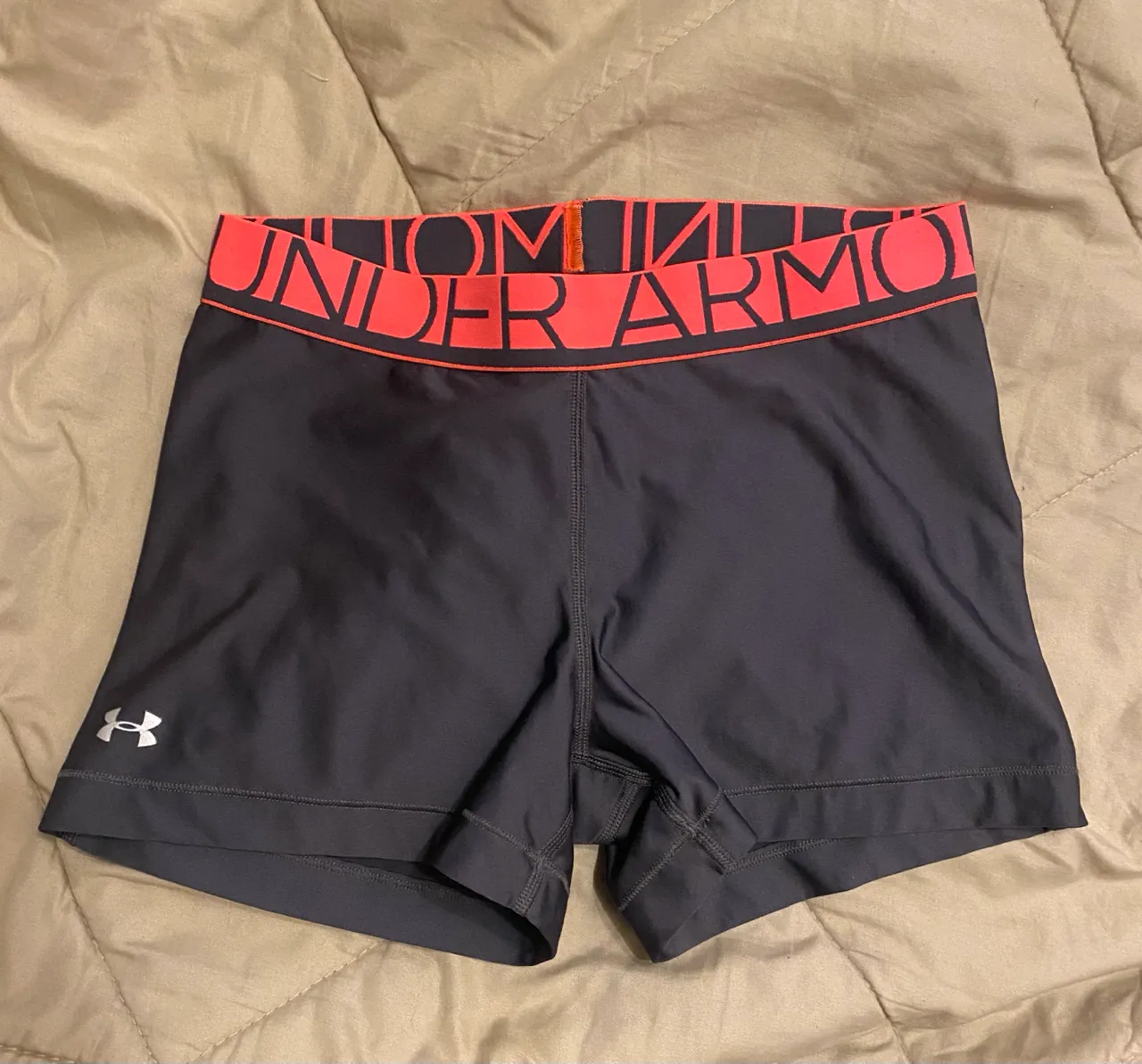 Under Armour · Talle M