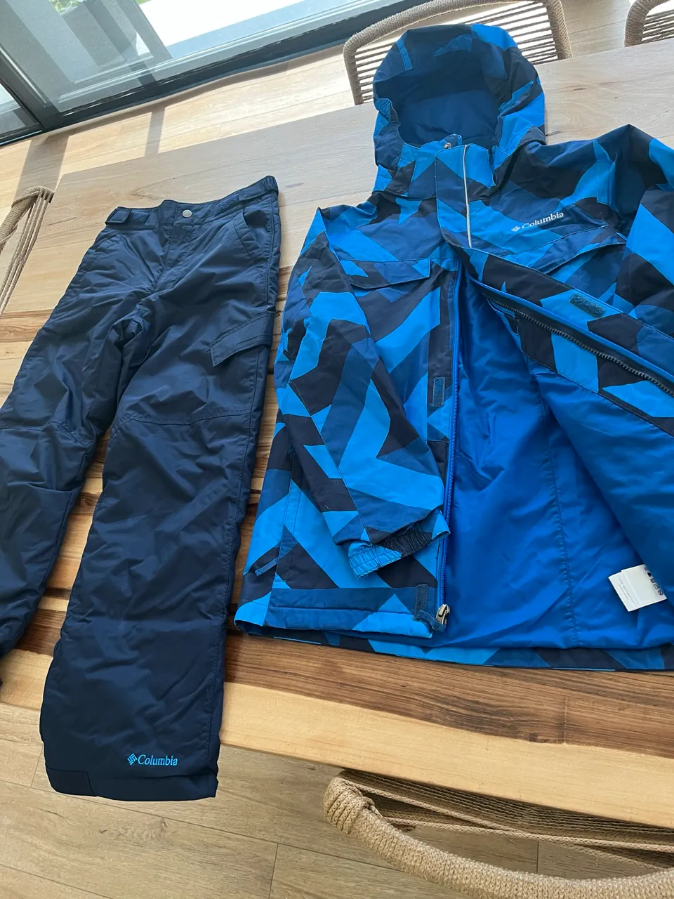 Ropa deportiva Columbia - imagen 1