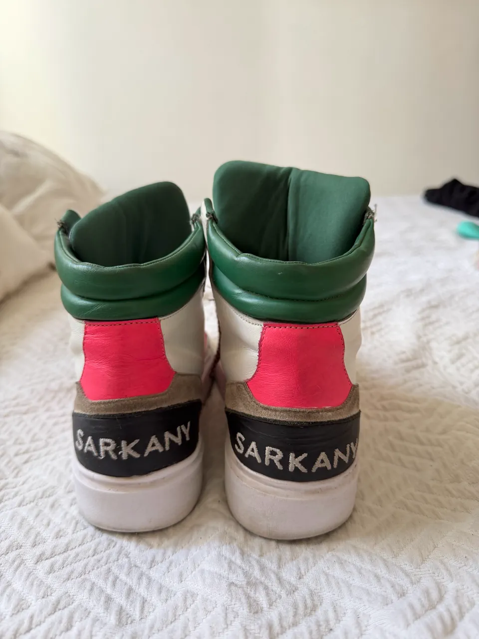 Zapatillas Sarkany · Talle AR 39