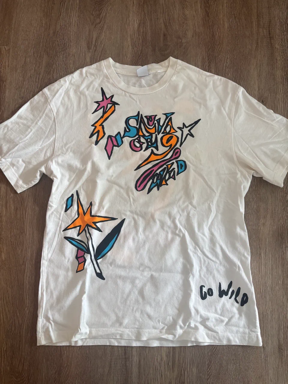 Remera Bershka · Talle S