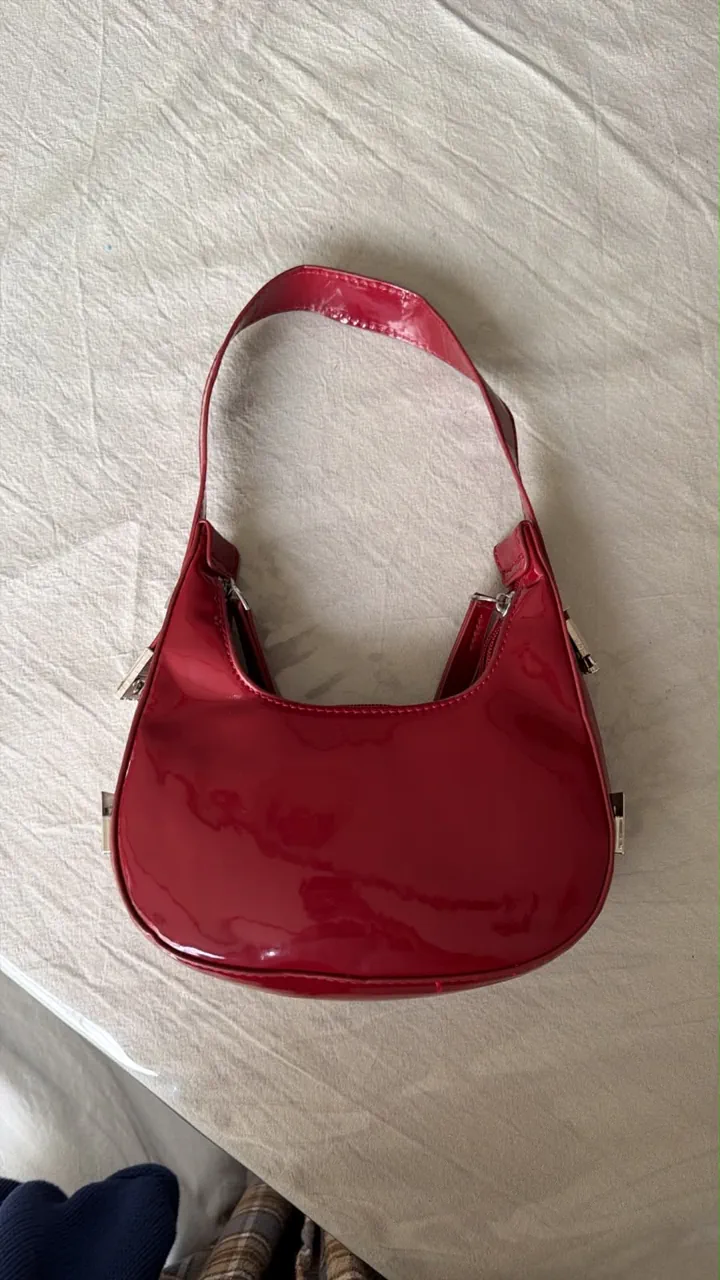 Cartera Bershka - imagen 1