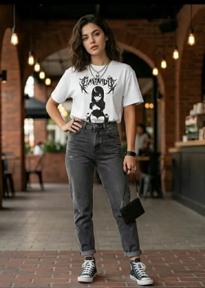 Remera Bastard · Talle L