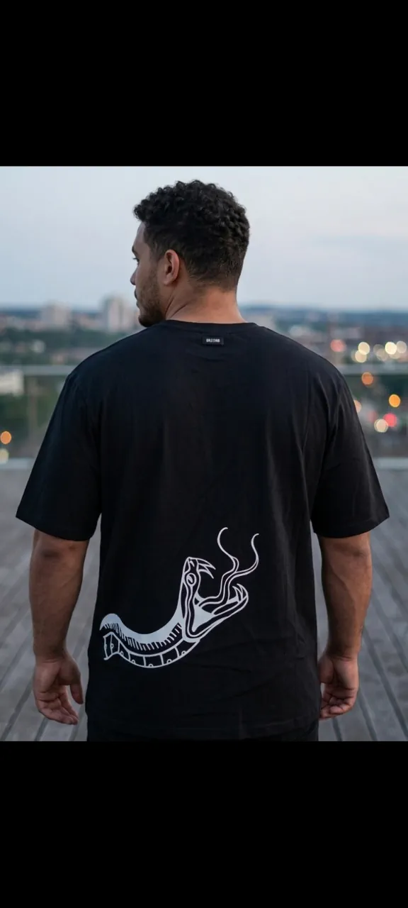 Remera Bastard · Talle XL
