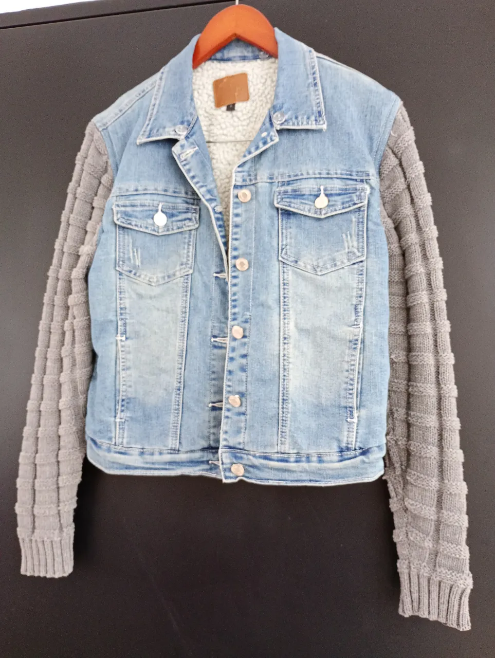 Campera Otro · Talle L