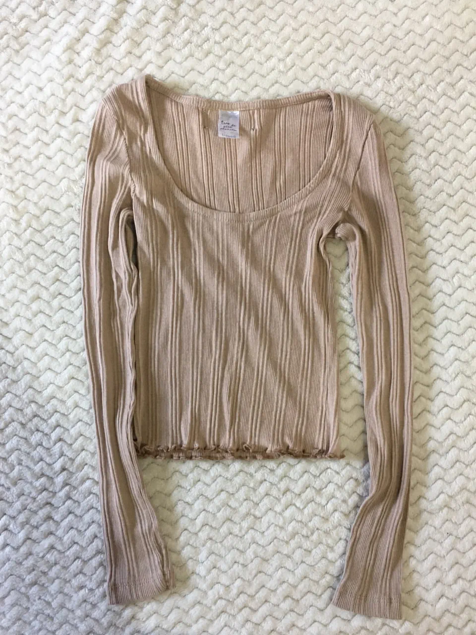 Remera fressia · Talle L