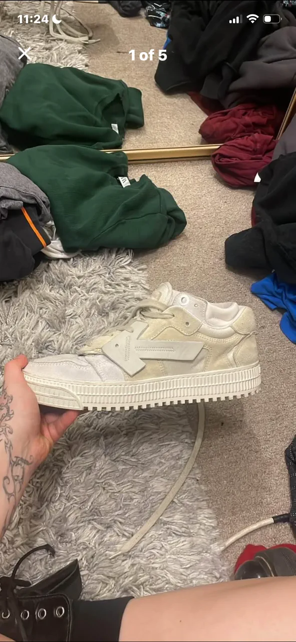 Off-White · Talle AR 39