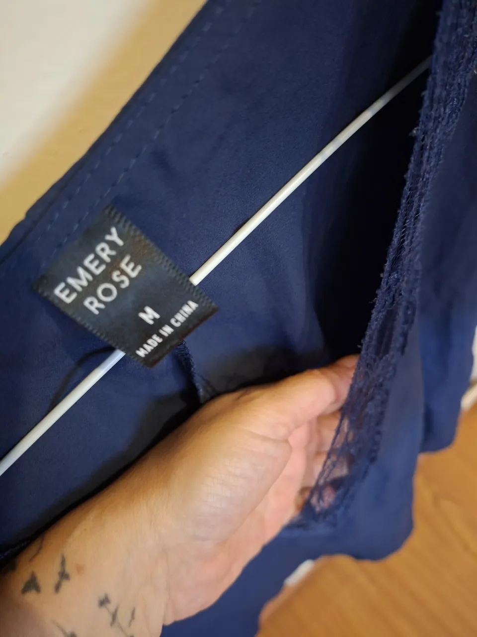 Emery Rose · Talle M