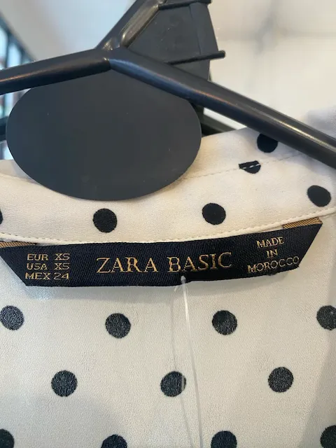 Zara Basic · Talle XS