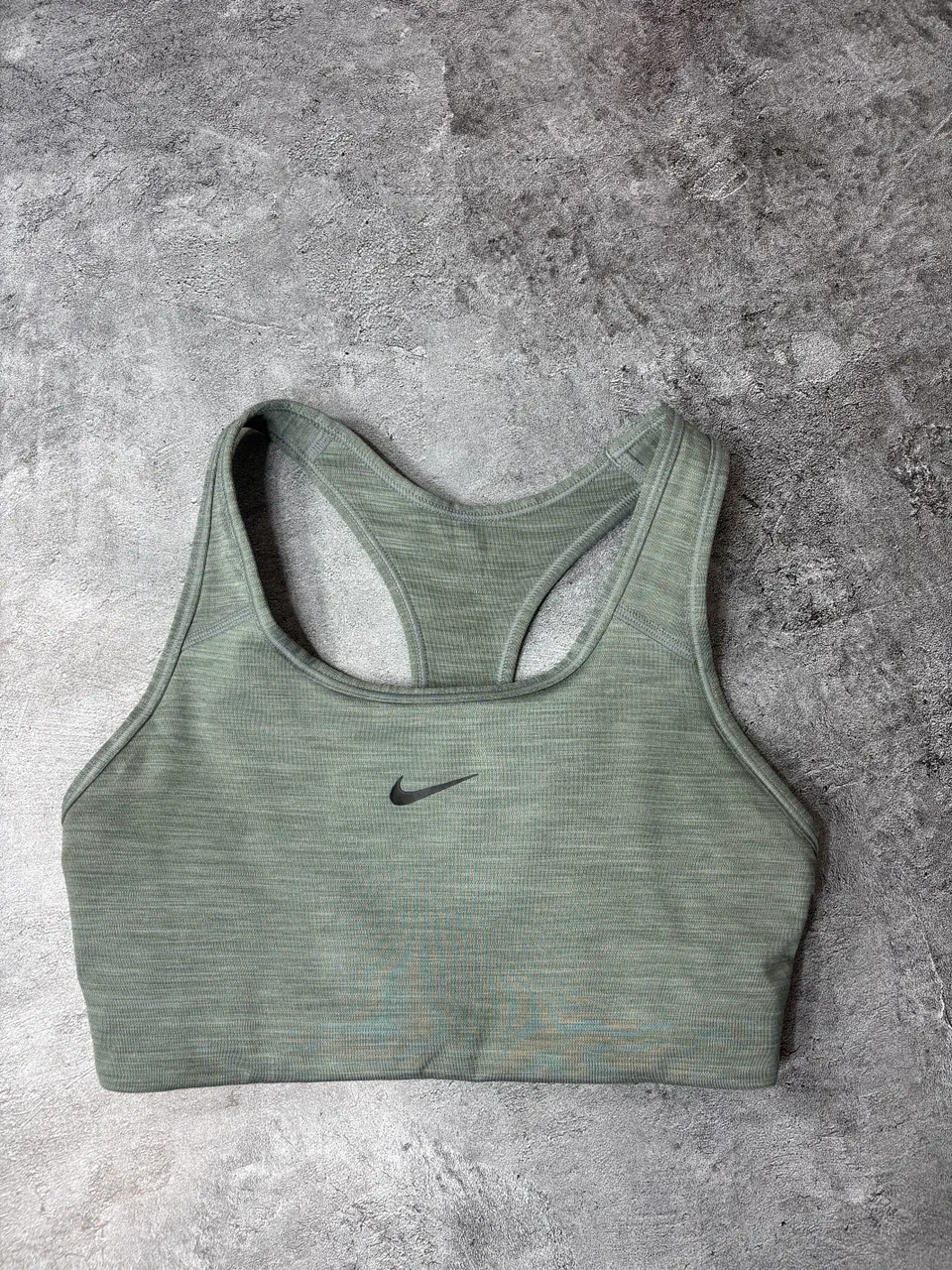 Corpiño deportivo Nike - imagen 1