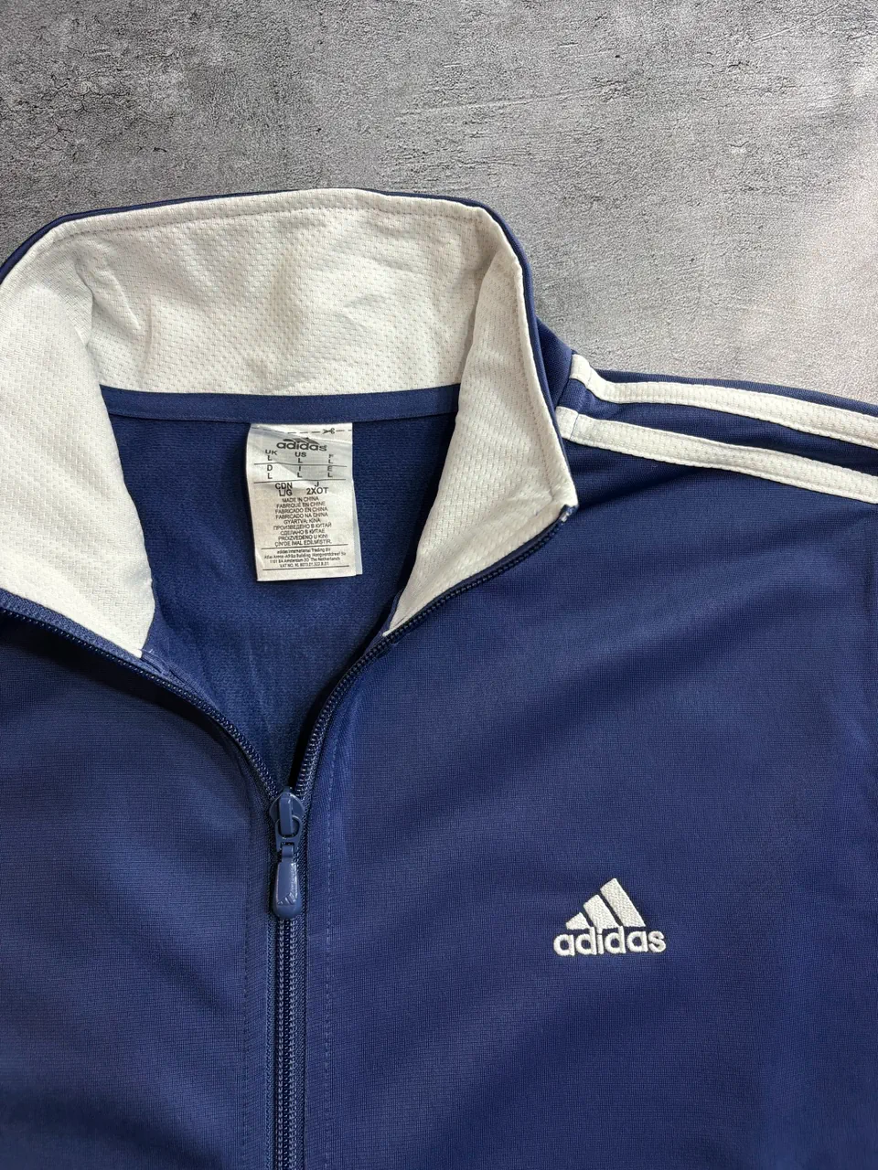 Buzo adidas - imagen 3