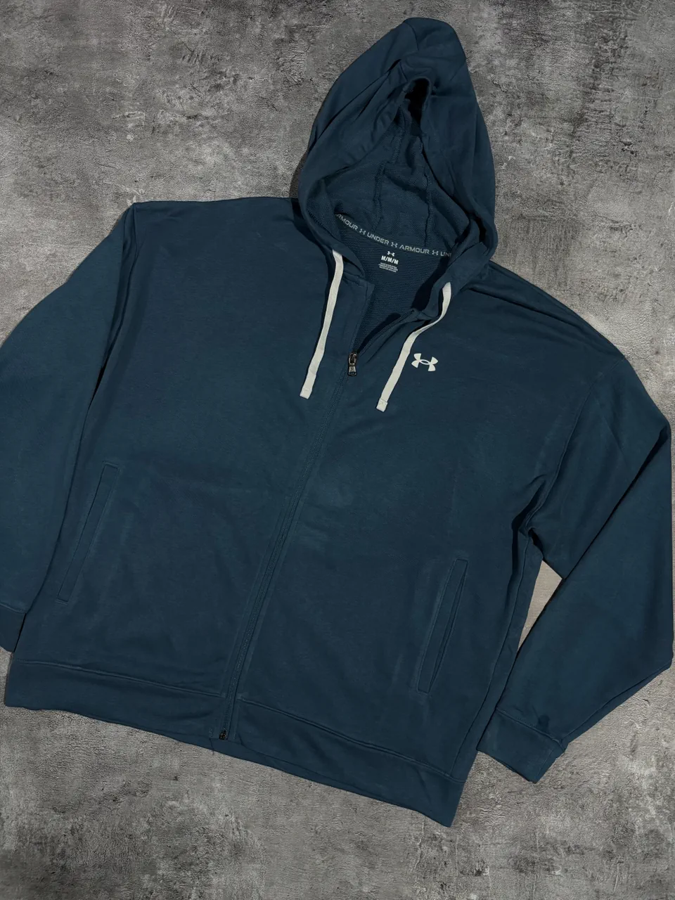 Buzo Under Armour - imagen 3