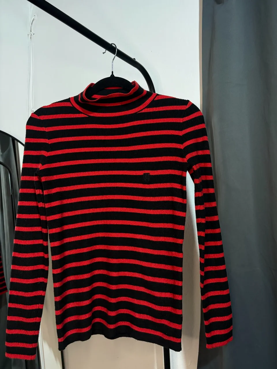 Remera Mariacher · Talle M