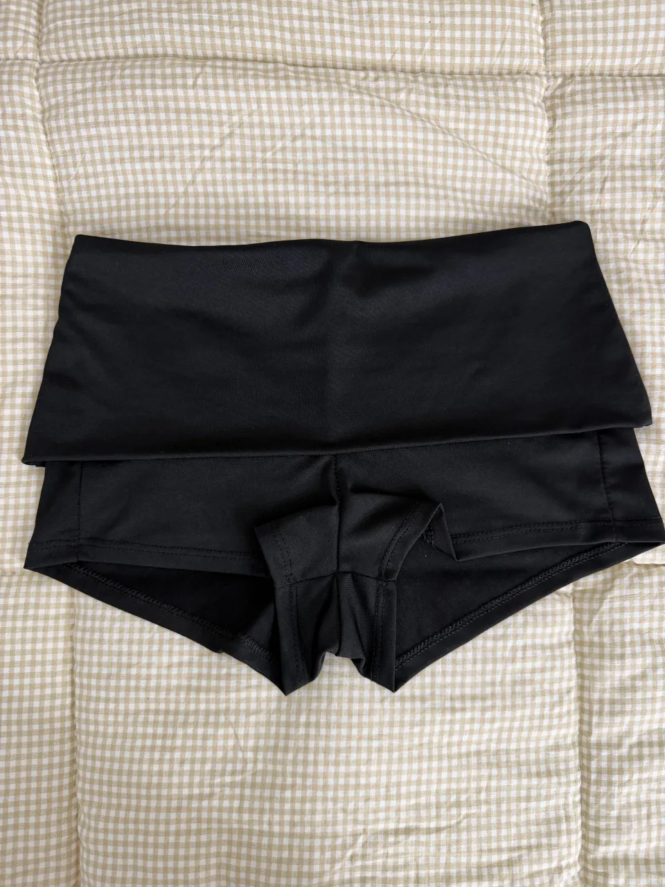 Short Cherry clothing - imagen 1