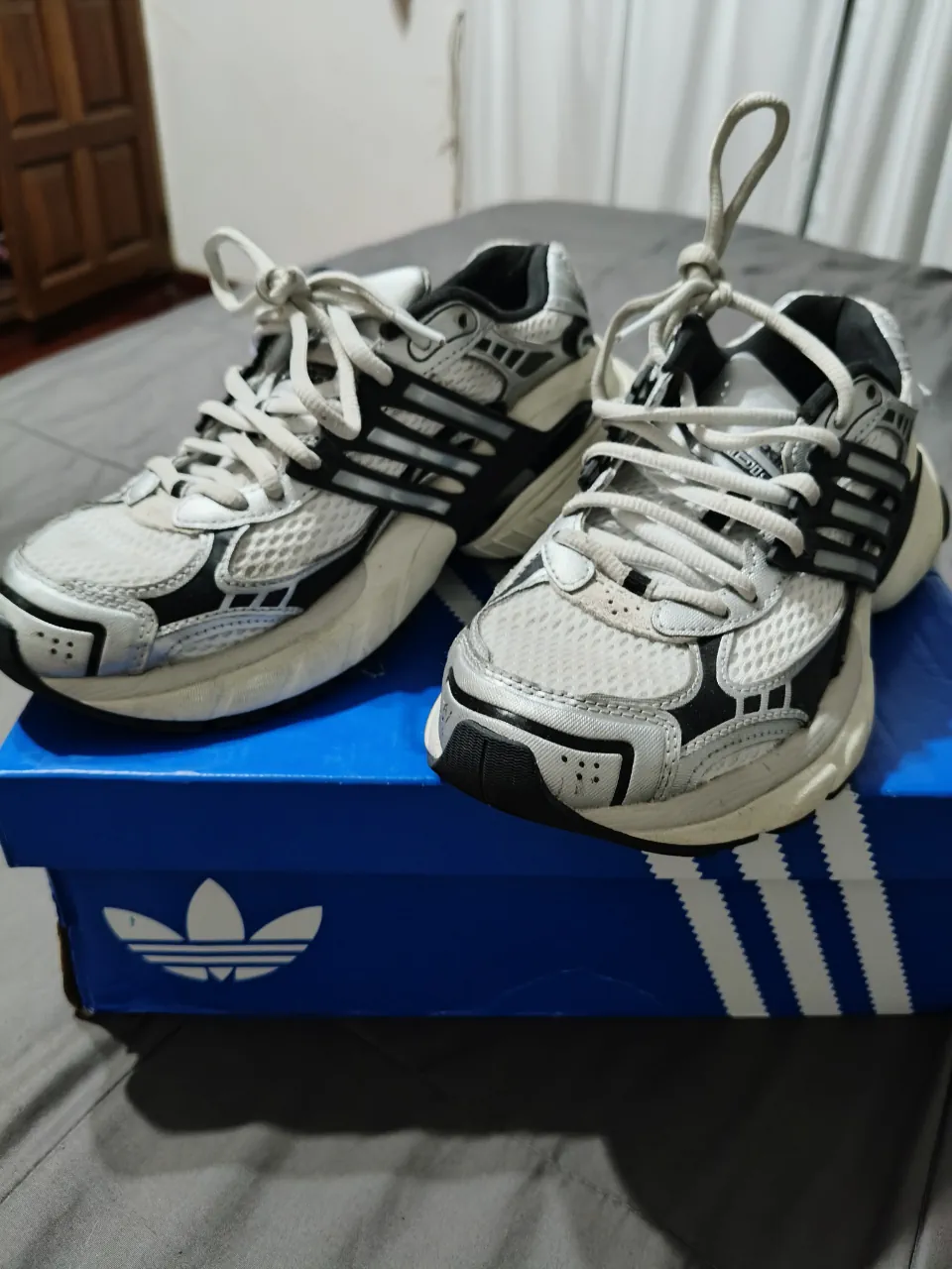 Zapatillas adidas - imagen 1