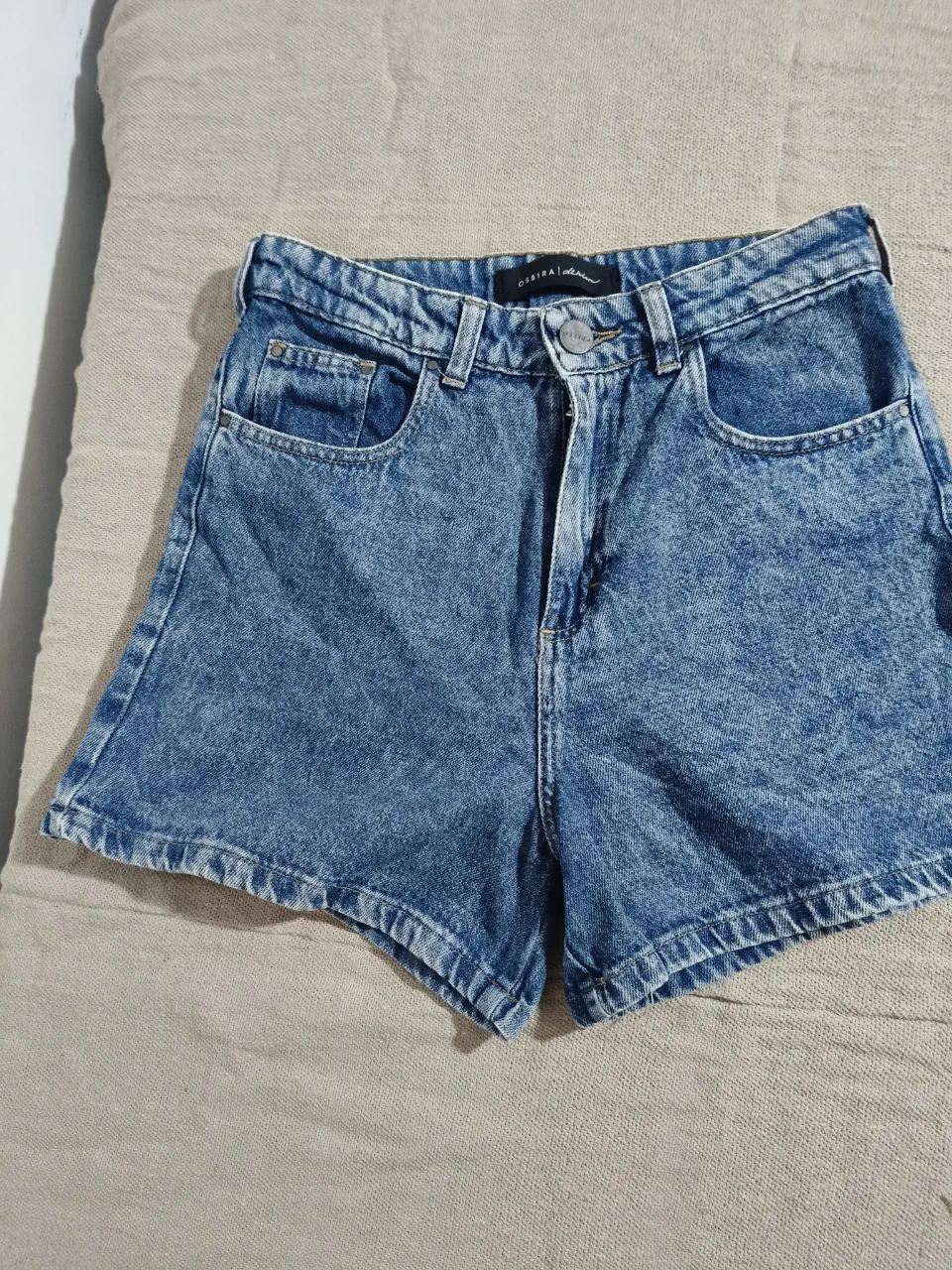 Short Ossira - imagen 1