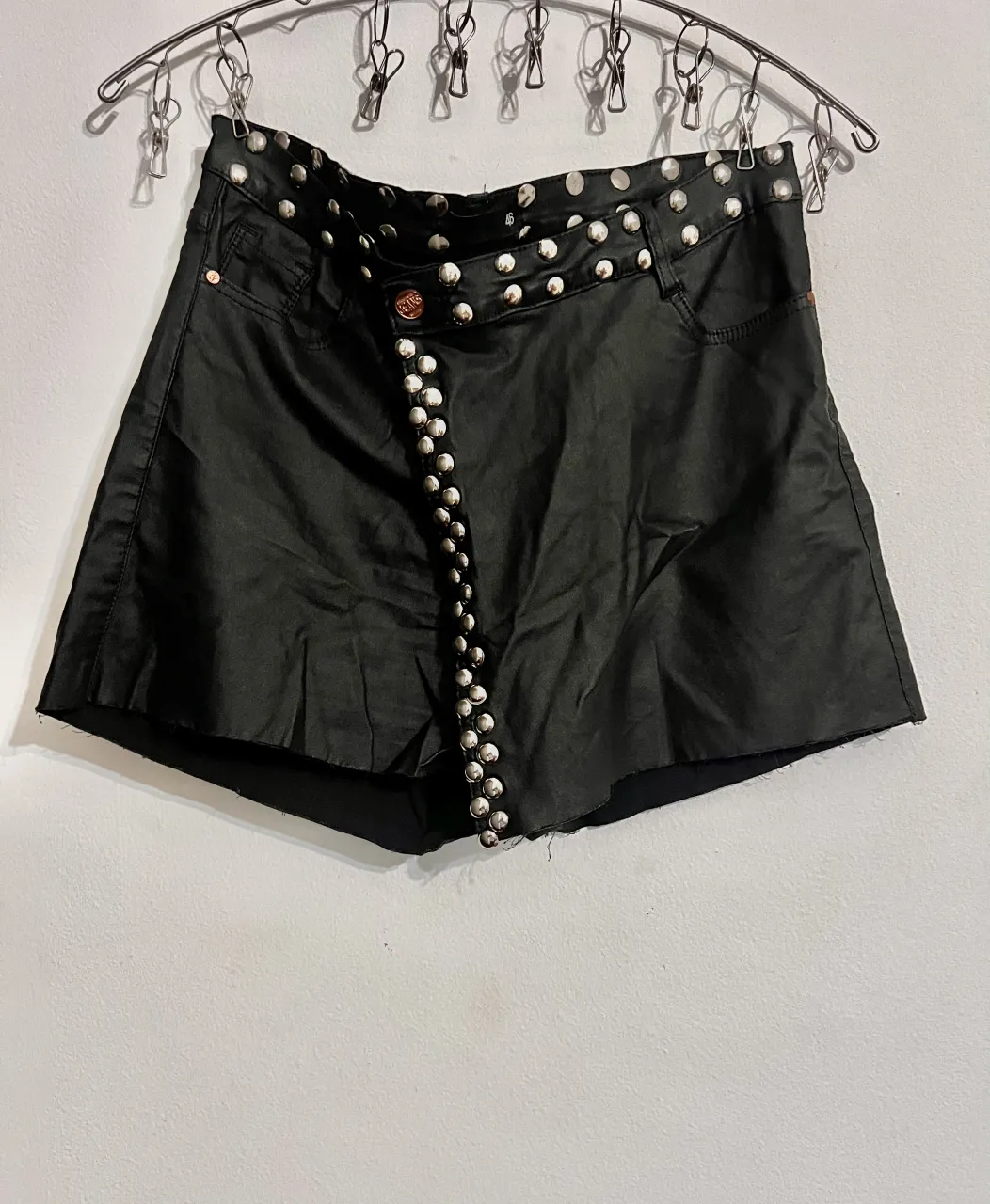 Pollera A ≠ - imagen 1