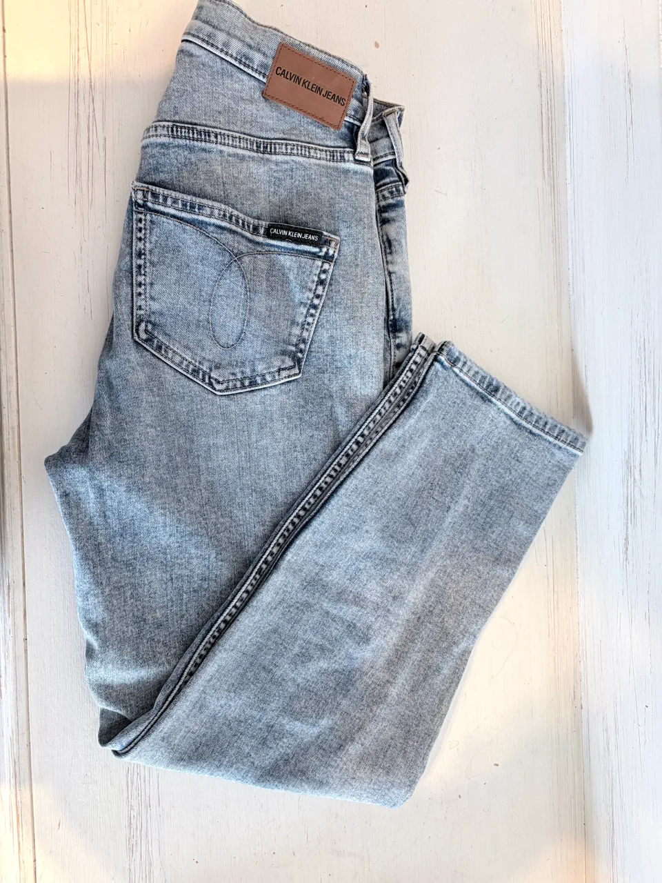 Jean Calvin Klein · Talle US 25