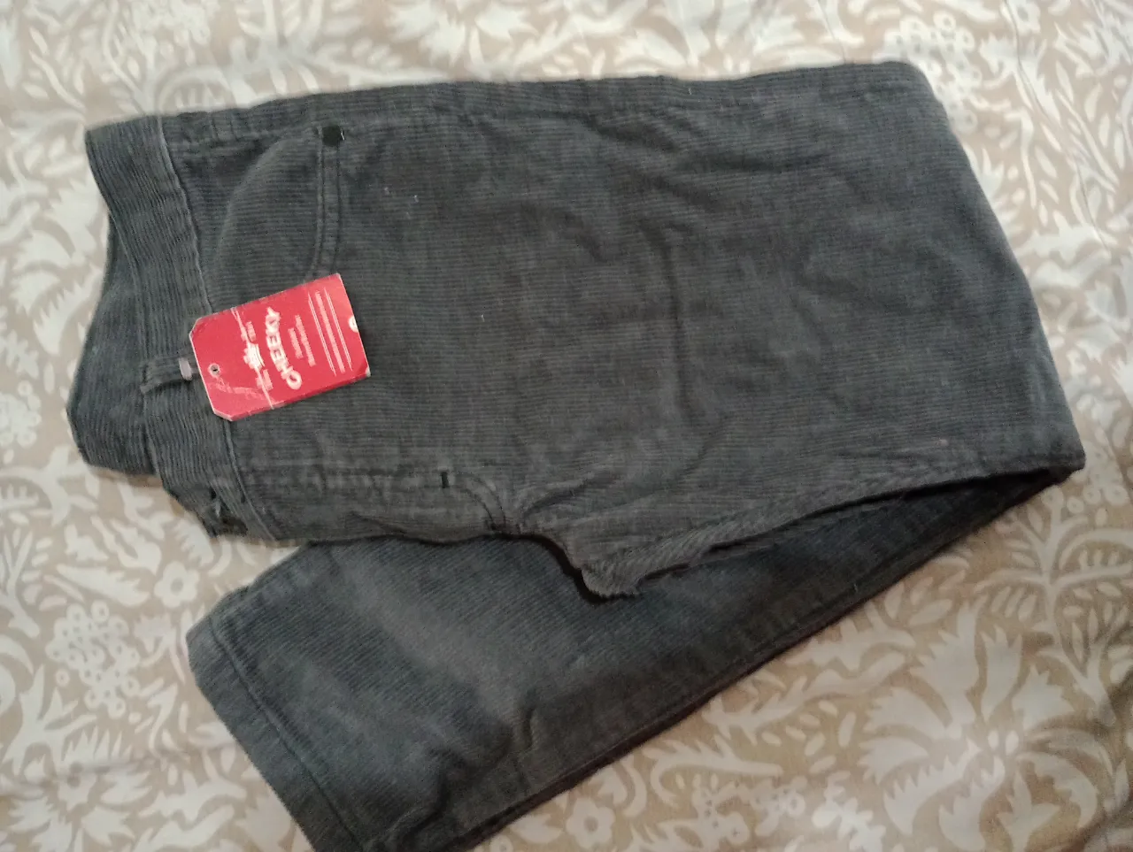 Pantalón CHEEKY · Talle 9 años / 134 cm
