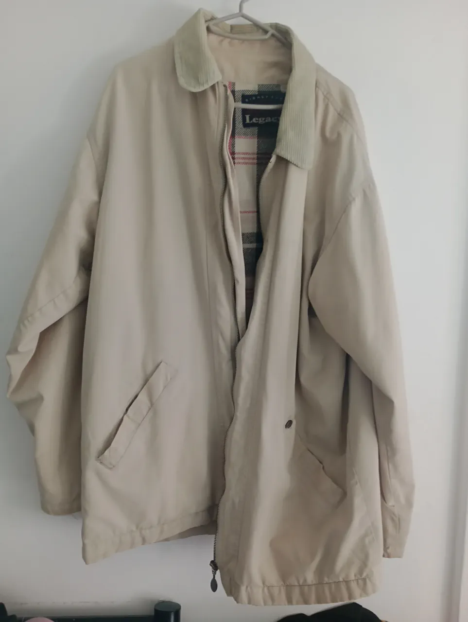 Campera Legacy · Talle L