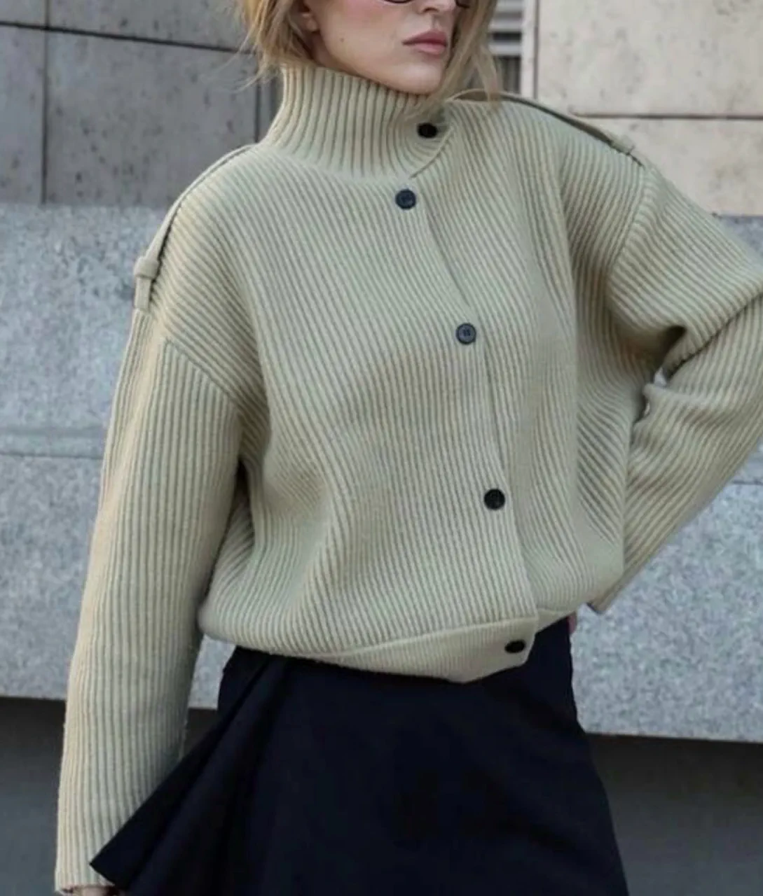 Sweater Shein - imagen 1