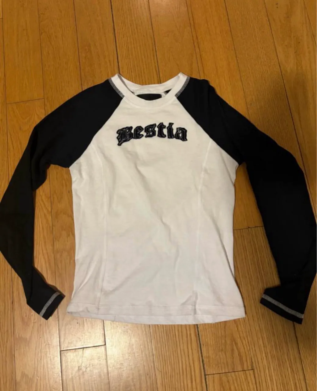 Remera Bestia - imagen 1