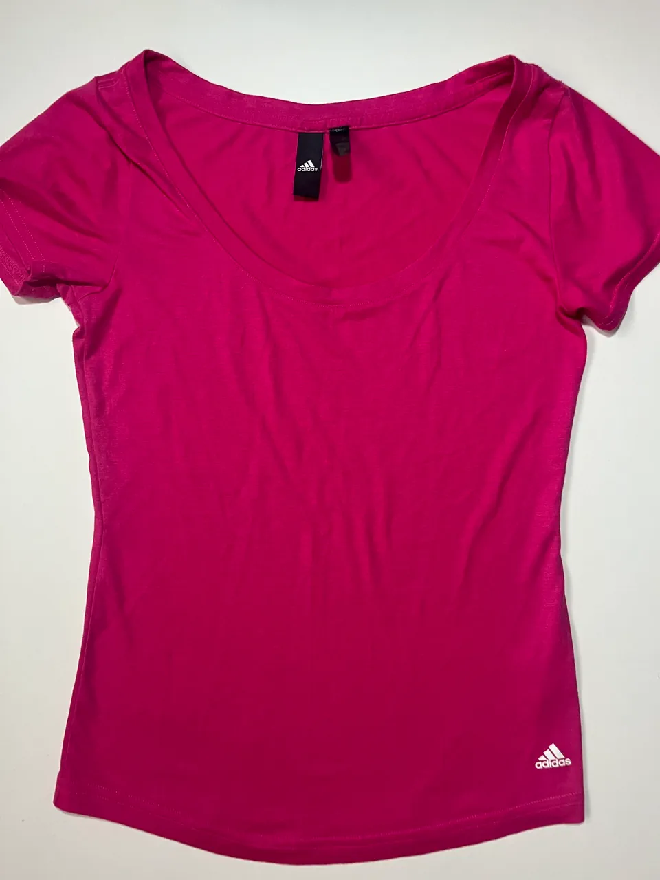 adidas · Talle M