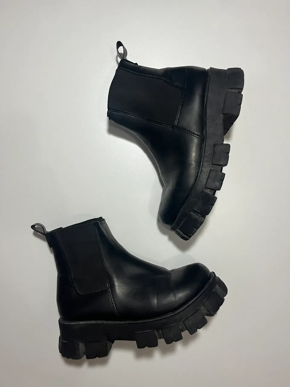 Borcegos REGINA MARGHERITA - imagen 1