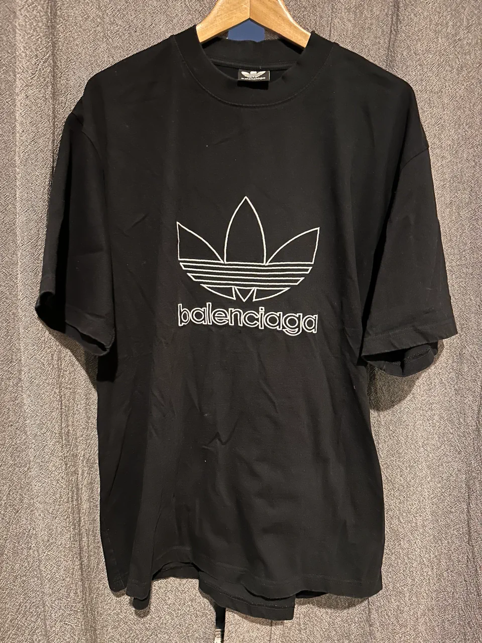 Balenciaga · Talle L