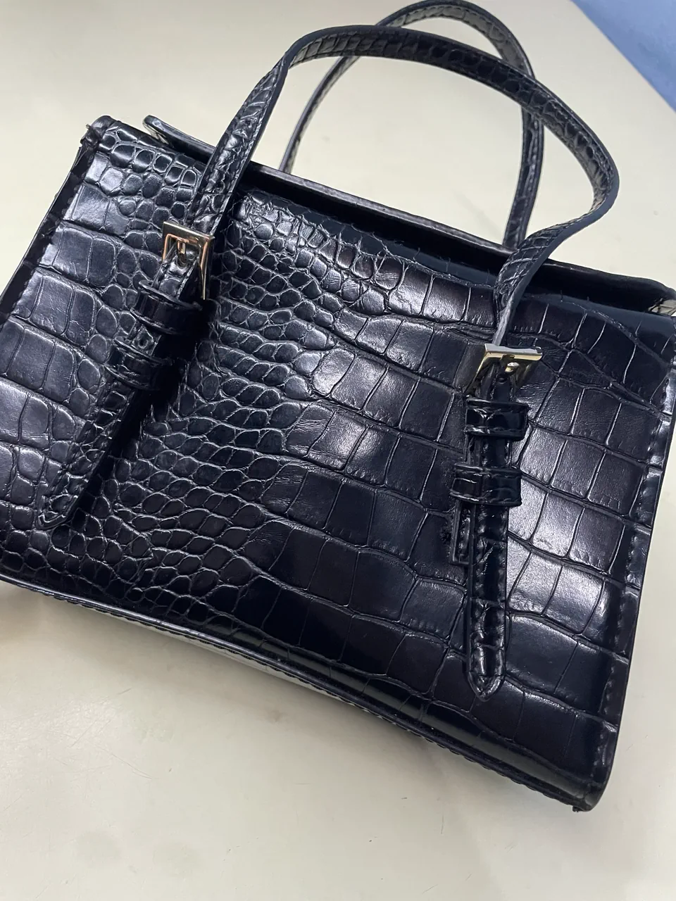 Cartera Zara