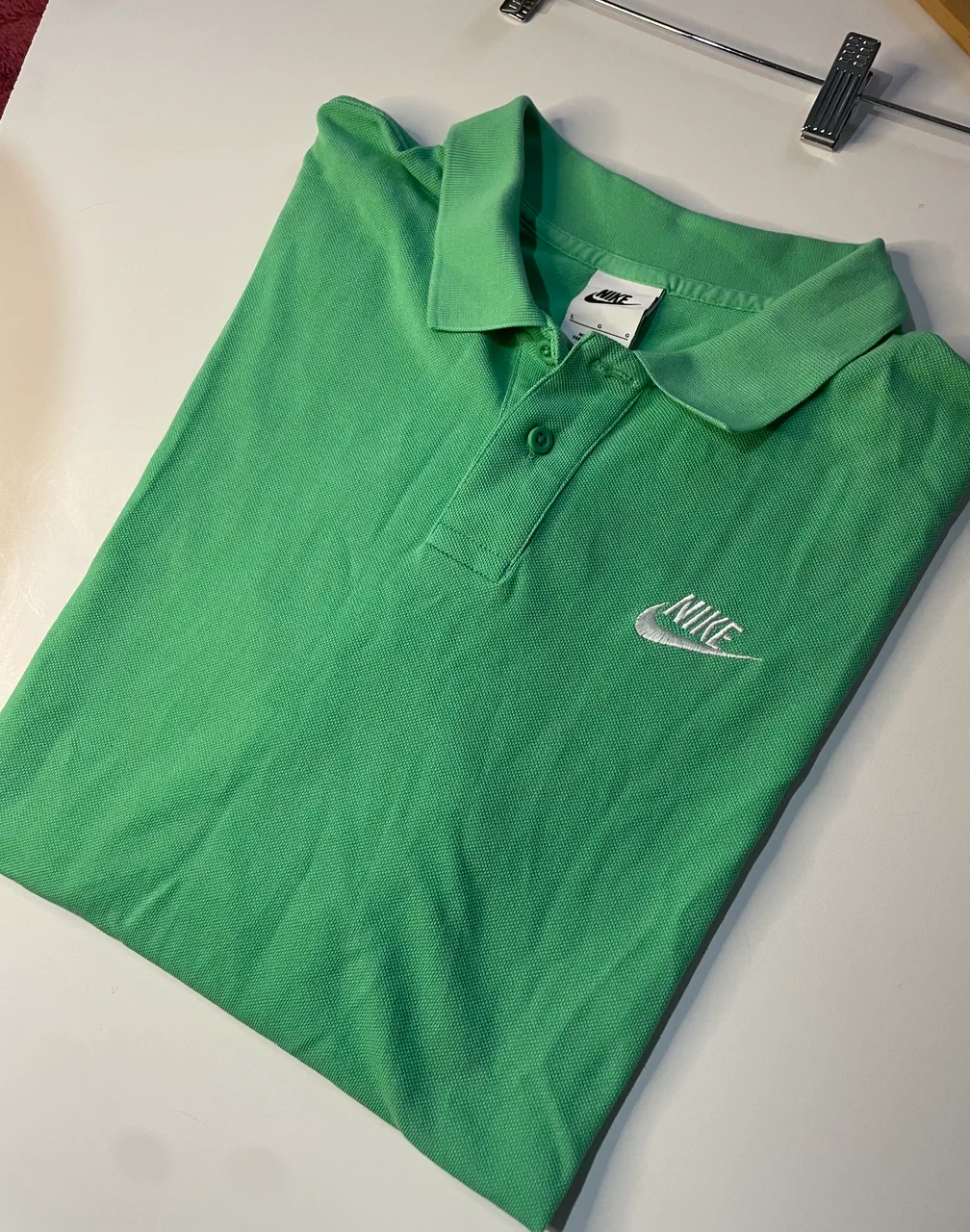 Nike · Talle L