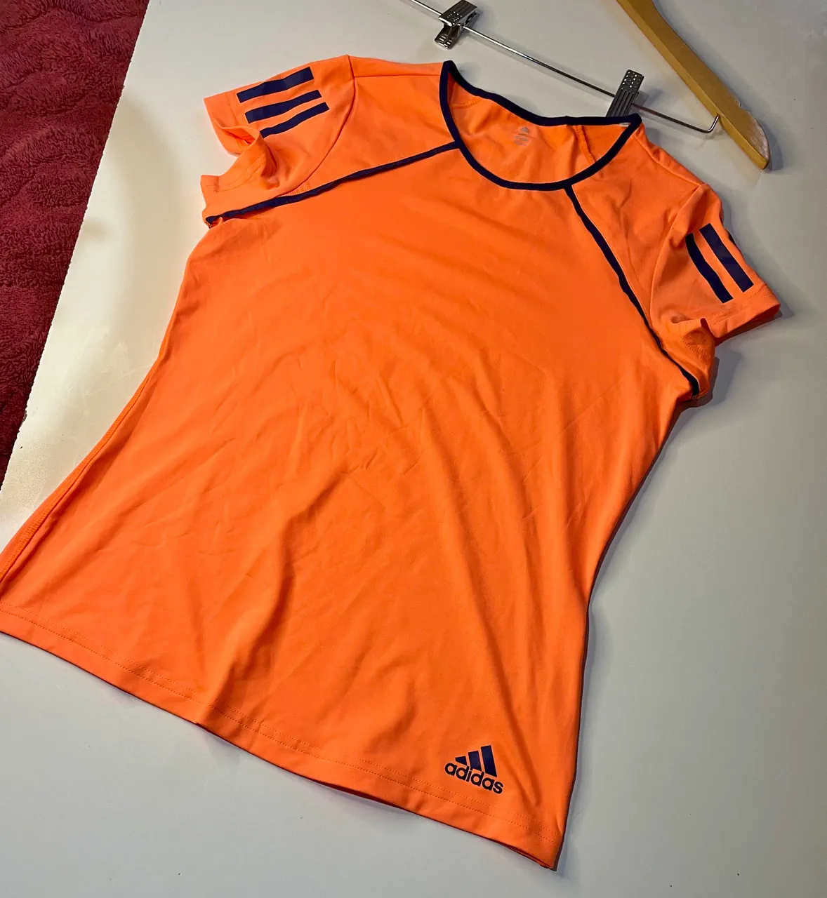 adidas · Talle M