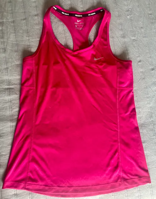 Nike · Talle S