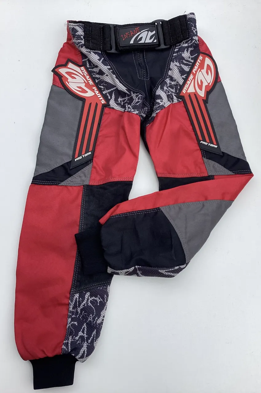 Pantalón Otra · Talle 4 años / 104 cm