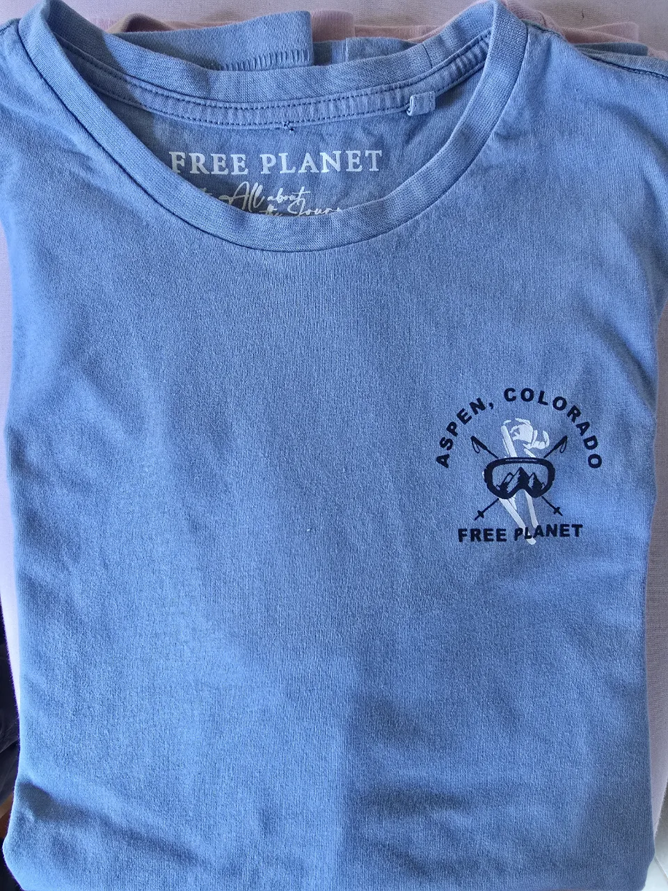 Remera Free planet - imagen 1