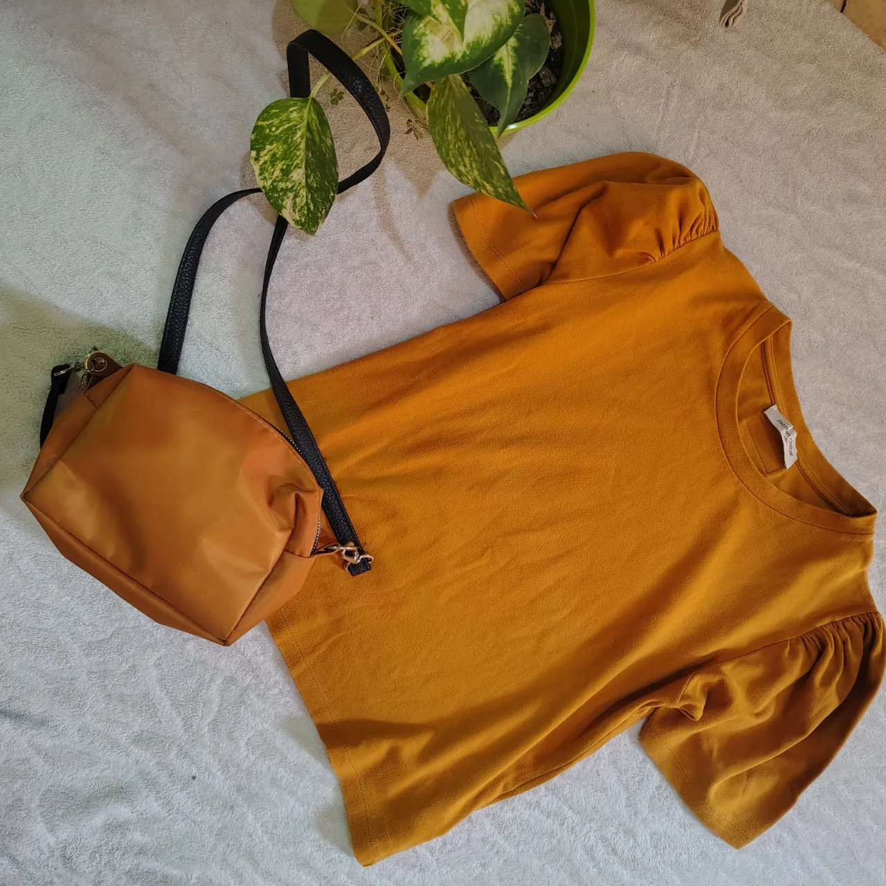 Remera Jazmín Chebar · Talle 2