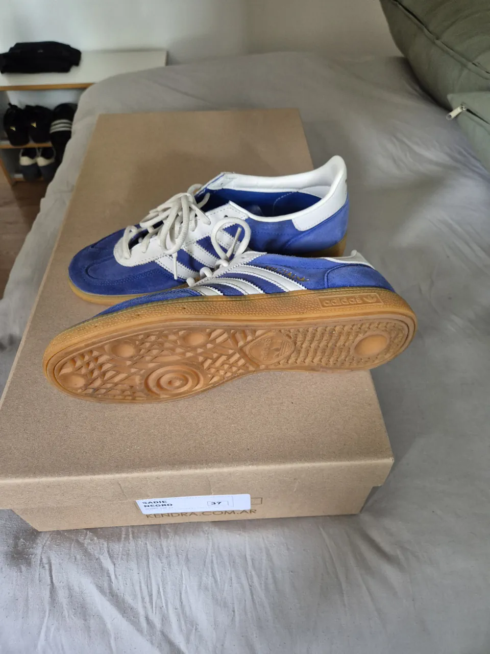 Zapatillas adidas · Talle US 9.5