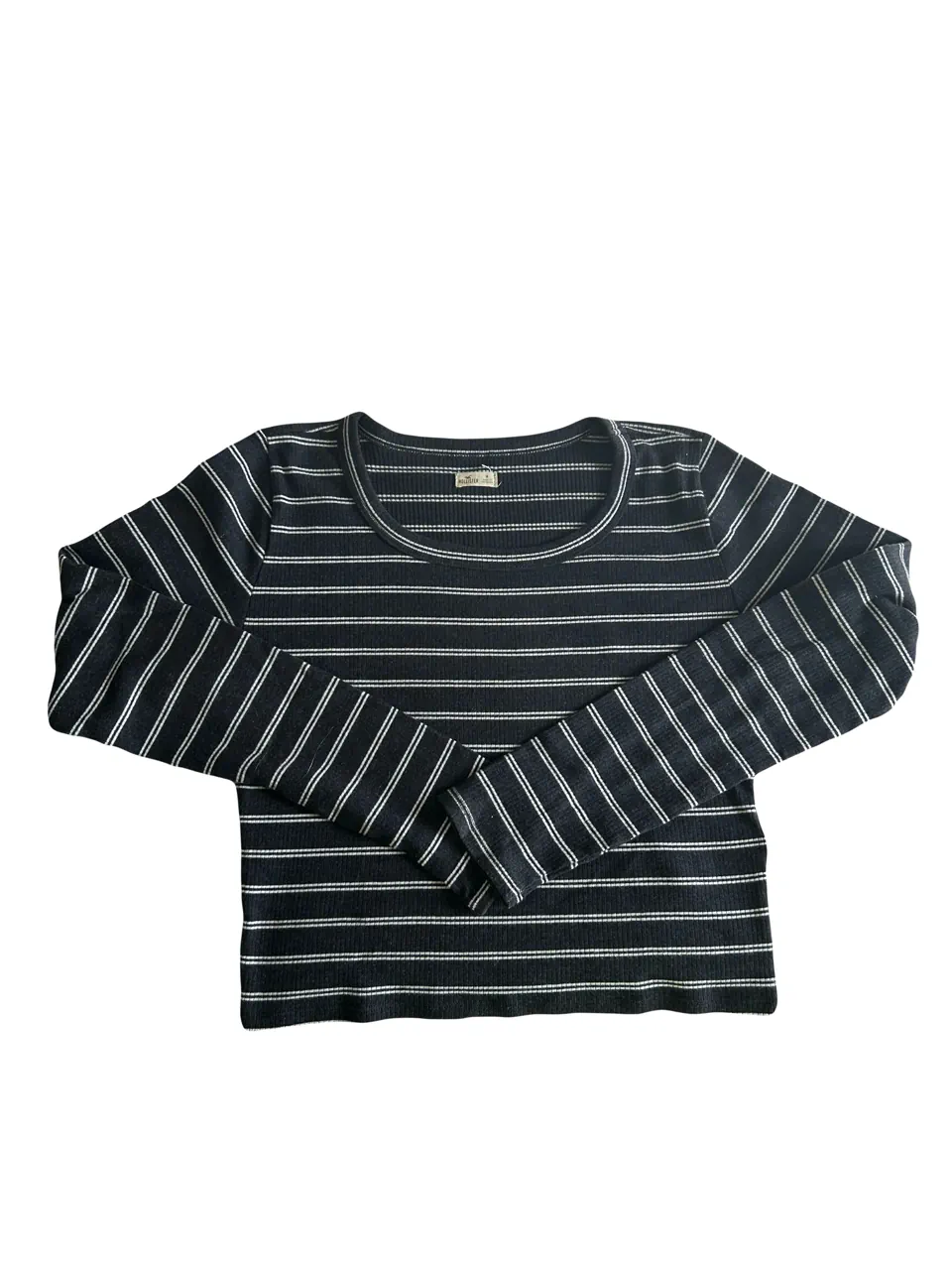 Remera Hollister · Talle M