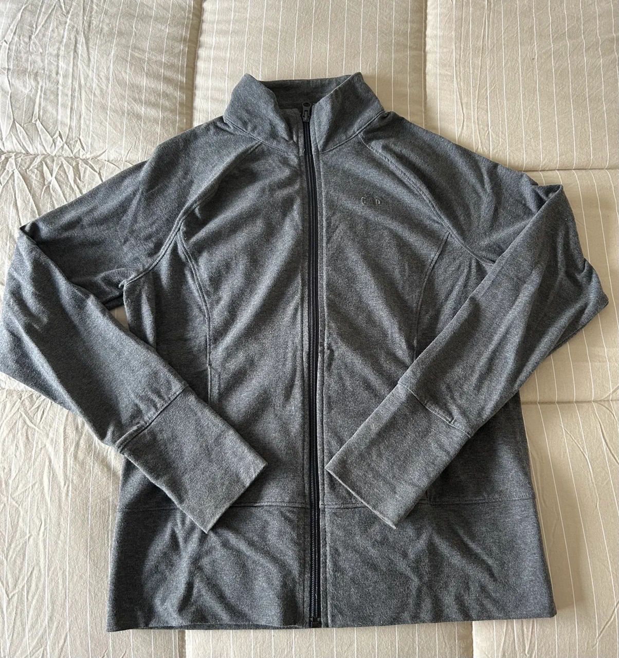 Buzo GAP · Talle M