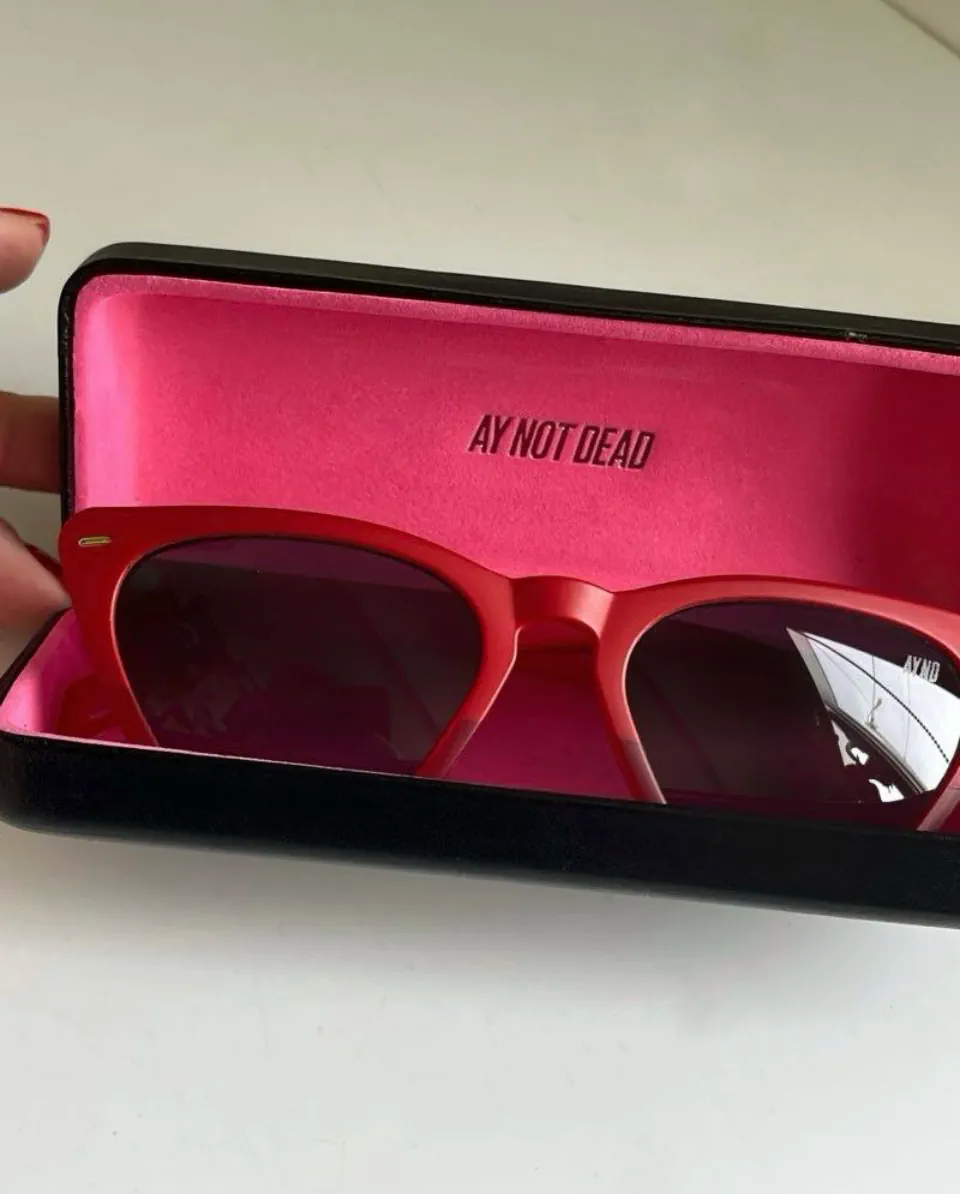 Anteojos Ay Not Dead - imagen 1