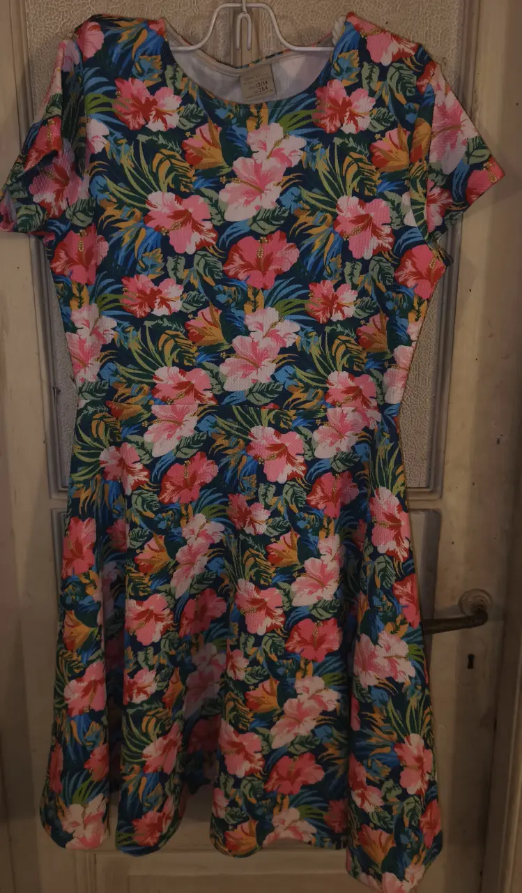 Vestido corto Zara Girls · Talle 15 años / 170 cm