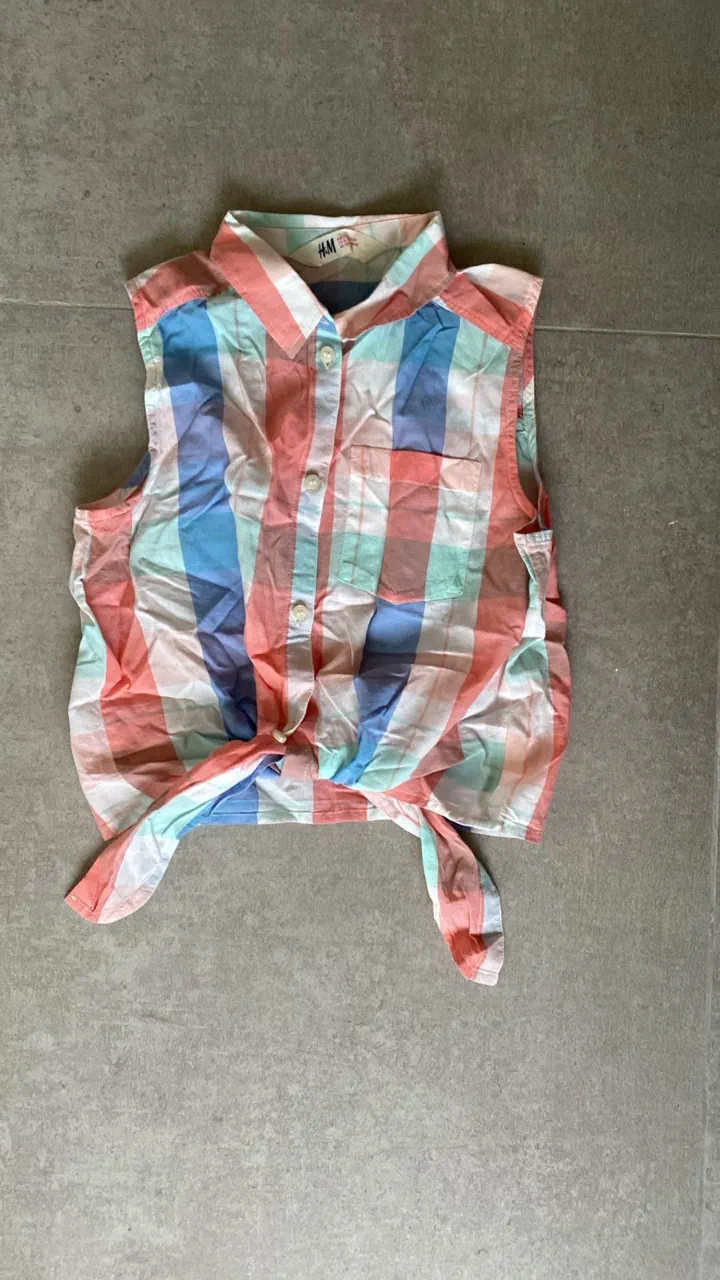 Camisa sin mangas H&M · Talle 11 años / 146 cm