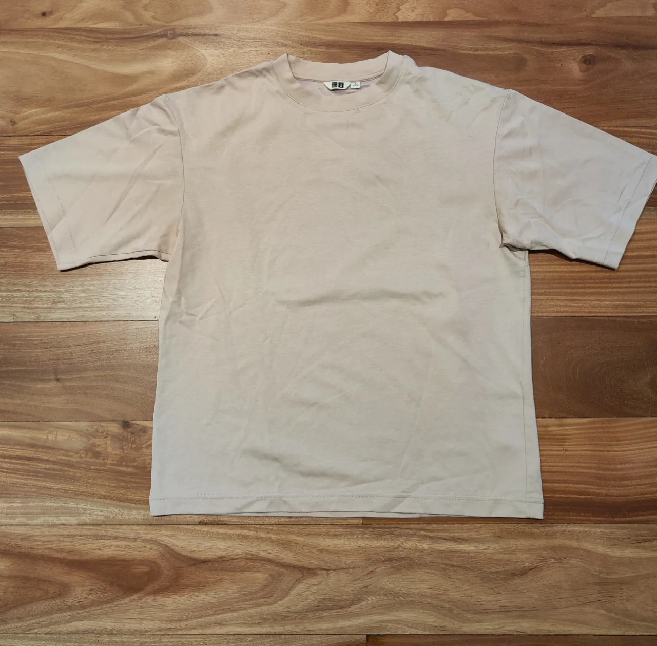 Remera Uniqlo - imagen 1