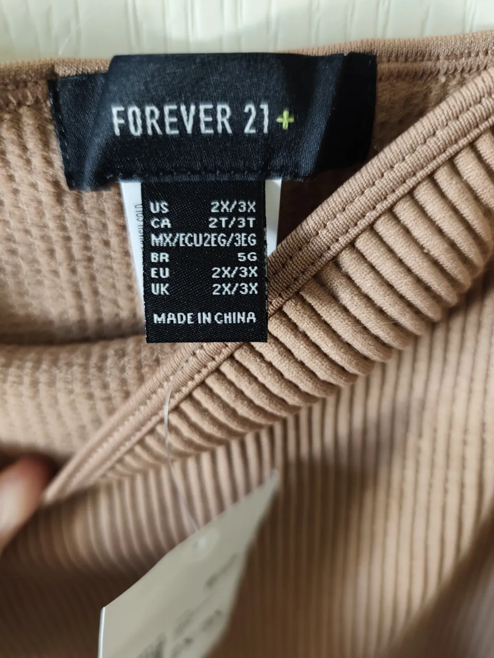 Body Forever 21+ - imagen 3