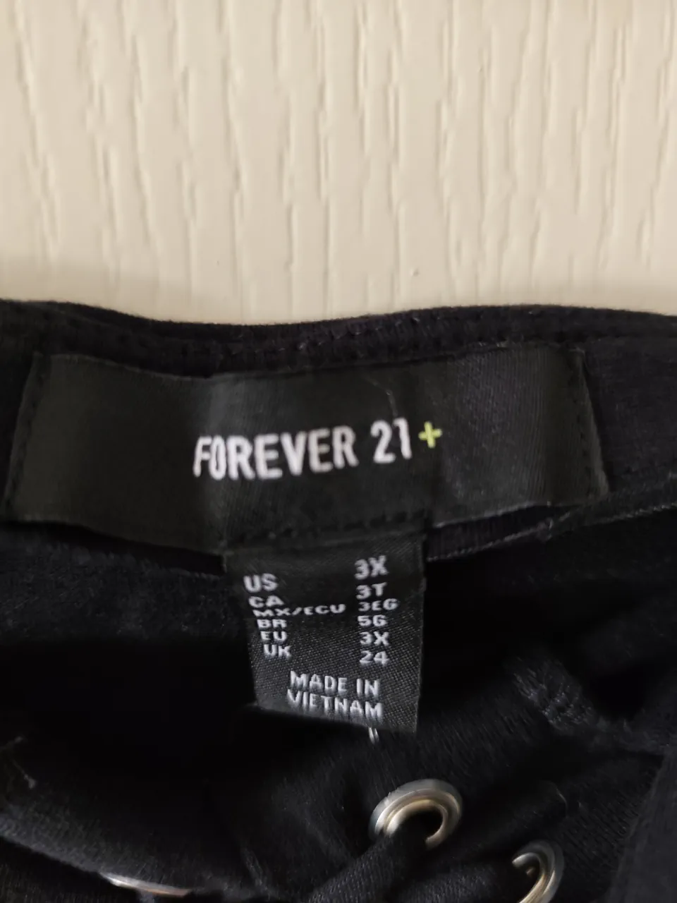 Body Forever 21+ - imagen 3