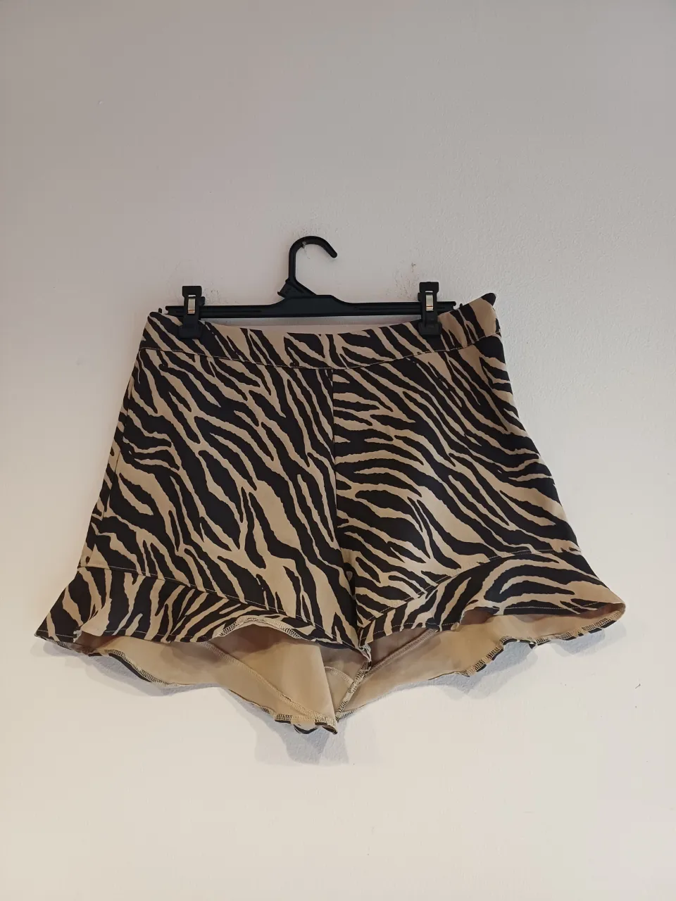 Short The new black · Talle 2