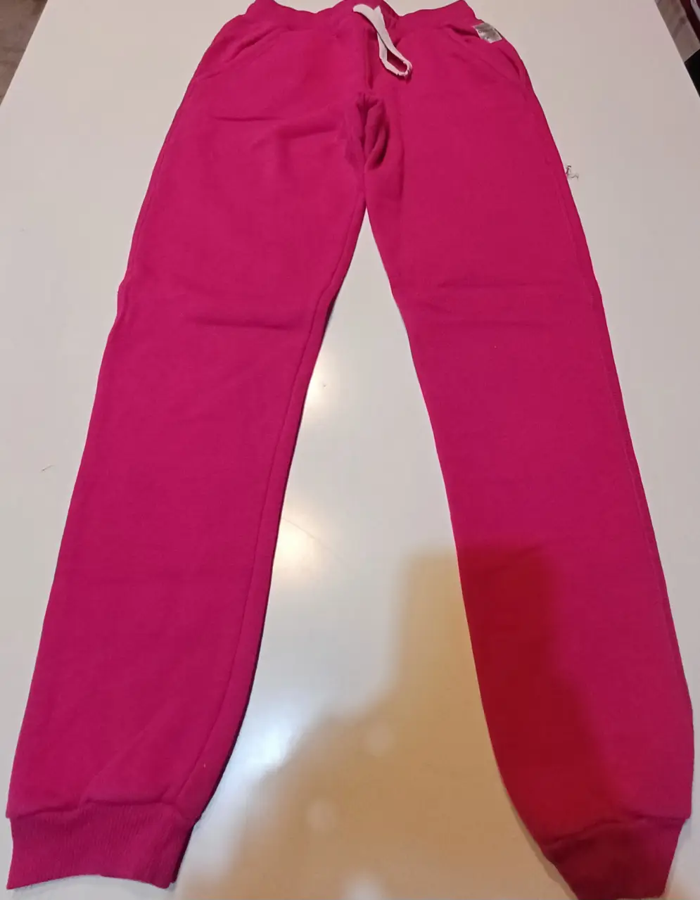 Ropa deportiva Sin marca · Talle 14 años / 164 cm