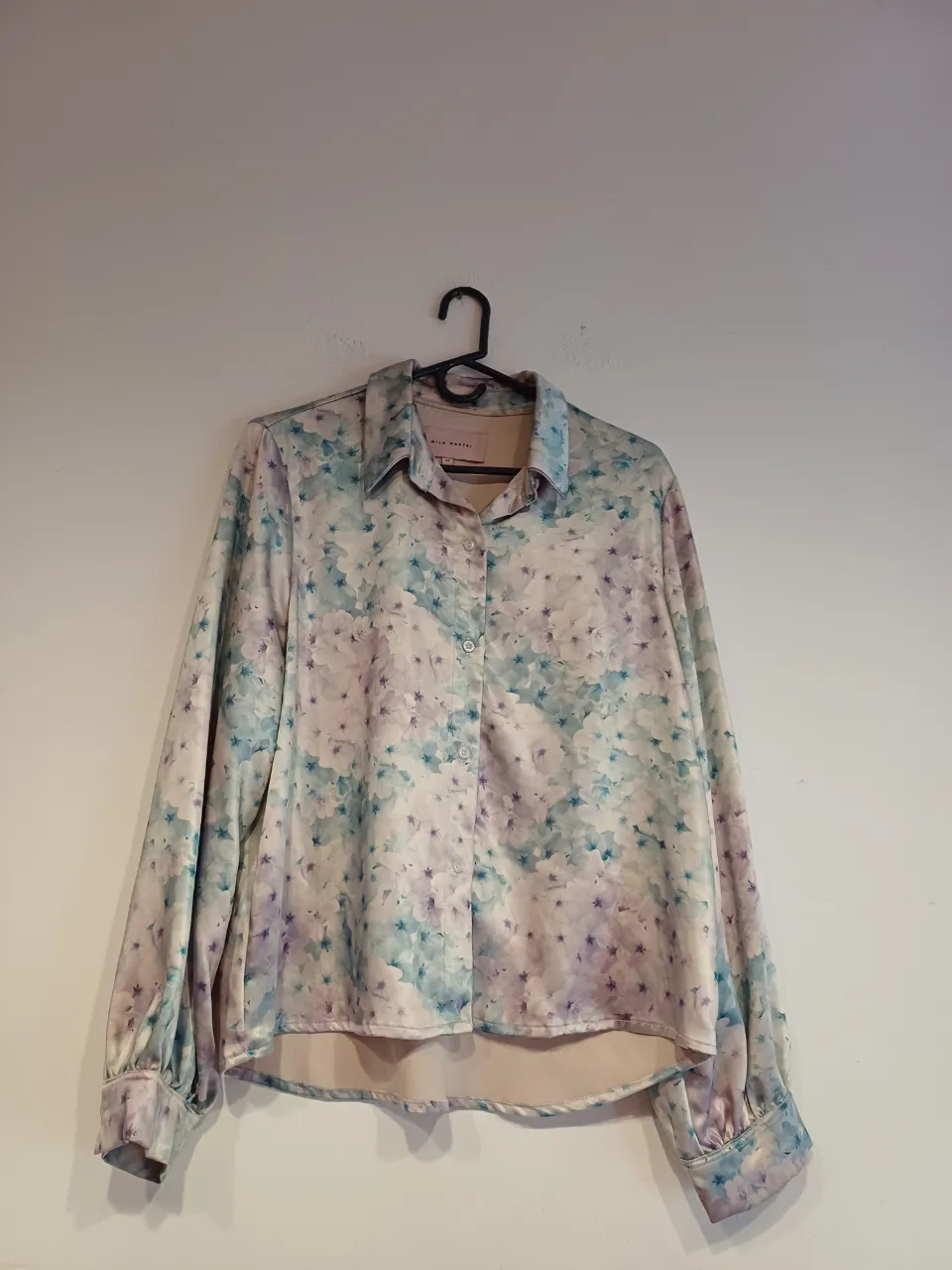 Camisa Mila Kartei · Talle M