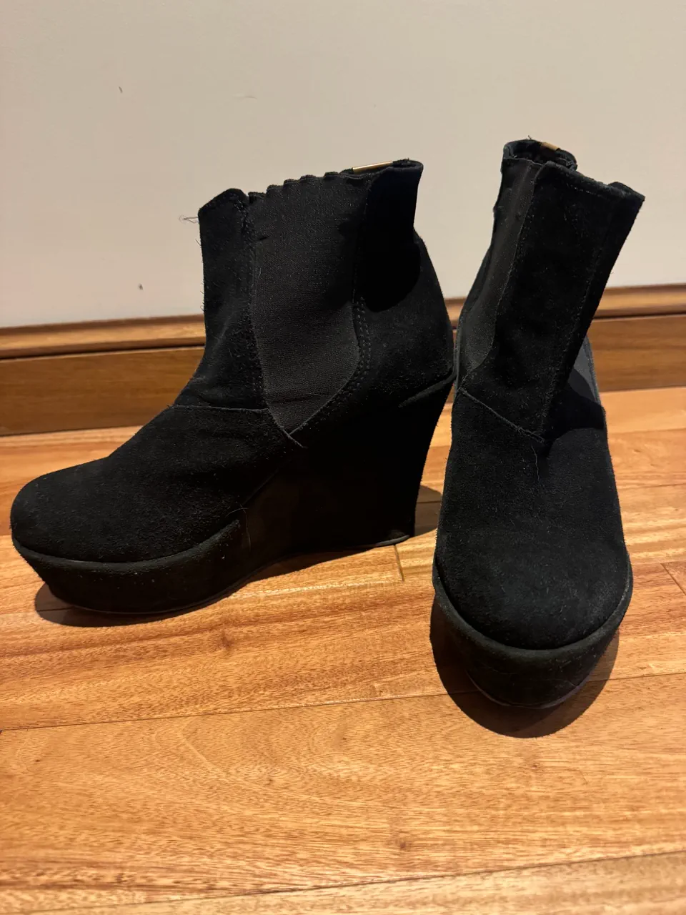 47 Street · Talle AR 39
